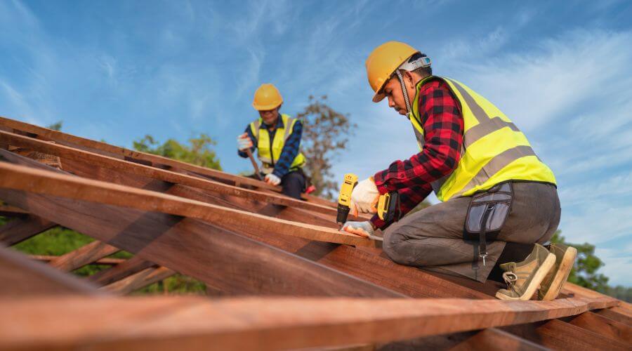 Professional Flat Roofing Installation services in Monahans, TX